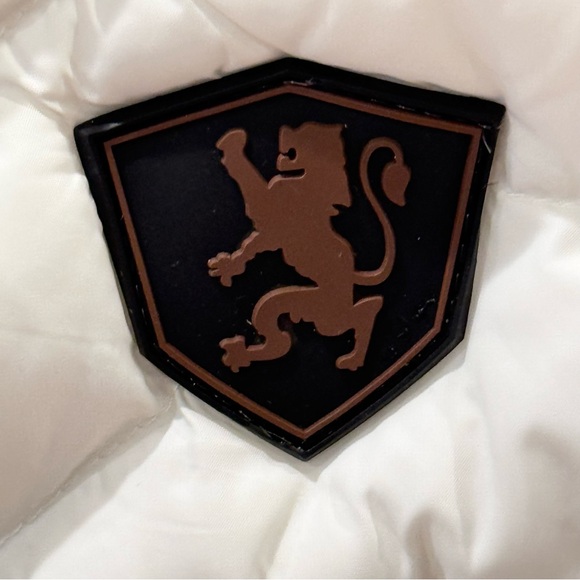 White Puffer Coat Jacket Red Blue Stripes Regal Patriotic Preppy M Ski Lodge - Picture 5 of 8